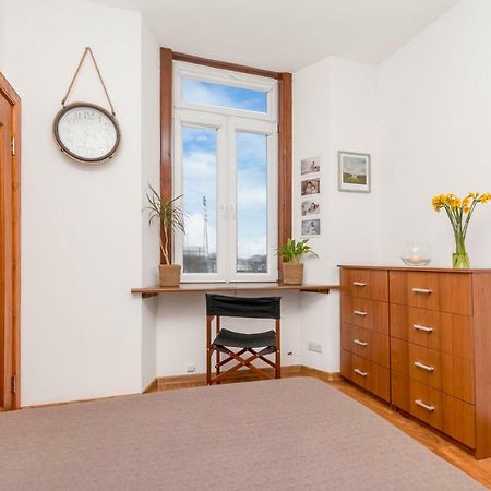 Beautiful Holyrood Park Apartment Edinburgh Exterior foto